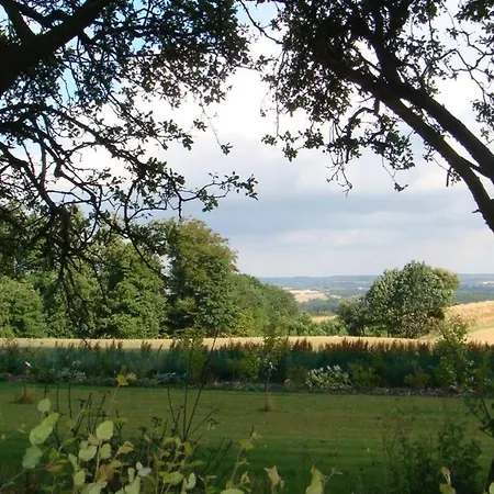 Lyngvej 16 Bed & Breakfast