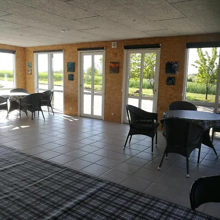 Lyngvej 16 ベッド・アンド・ブレックファスト スカナボー